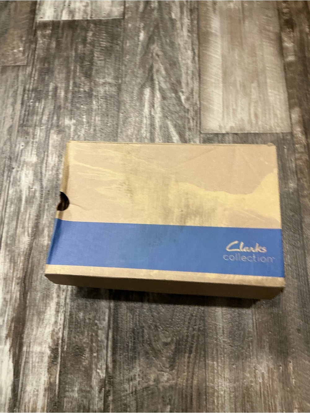Clarks Black Low Block Heels Size 8.5 - Picture 13 of 16